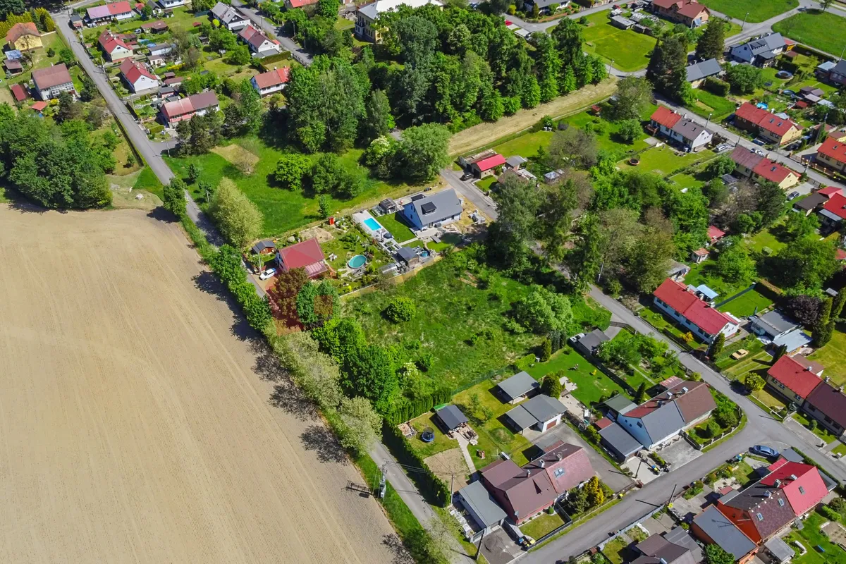 Prodej stavebního pozemku 705 m²